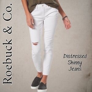 NWOT ROEBUCK & Co. Vintage Distressed Raw Hem Skinny Jeans White/12R